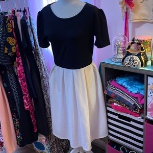 Lularoe amelia sz xl black and white dress